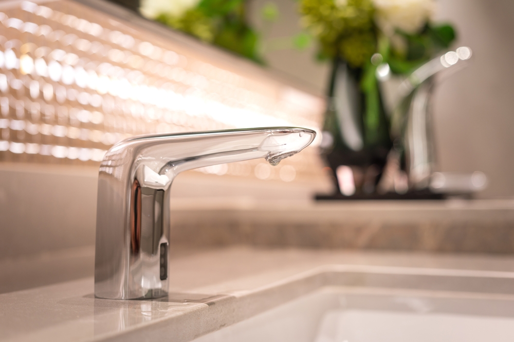 A,Luxury,Automatic,Hand,Washing,Faucet,With,Background,Of,